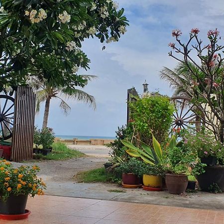 Seesea Thai Wooden House On Beachfront Prachuap Khiri Khan Eksteriør bilde