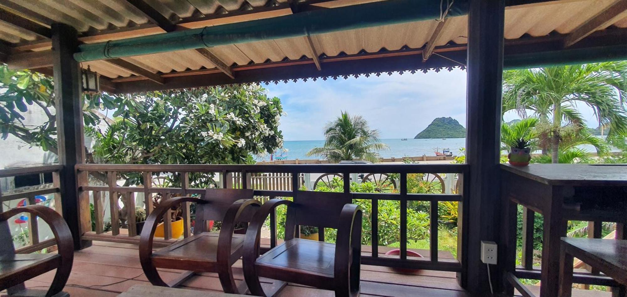 Seesea Thai Wooden House On Beachfront Prachuap Khiri Khan Eksteriør bilde